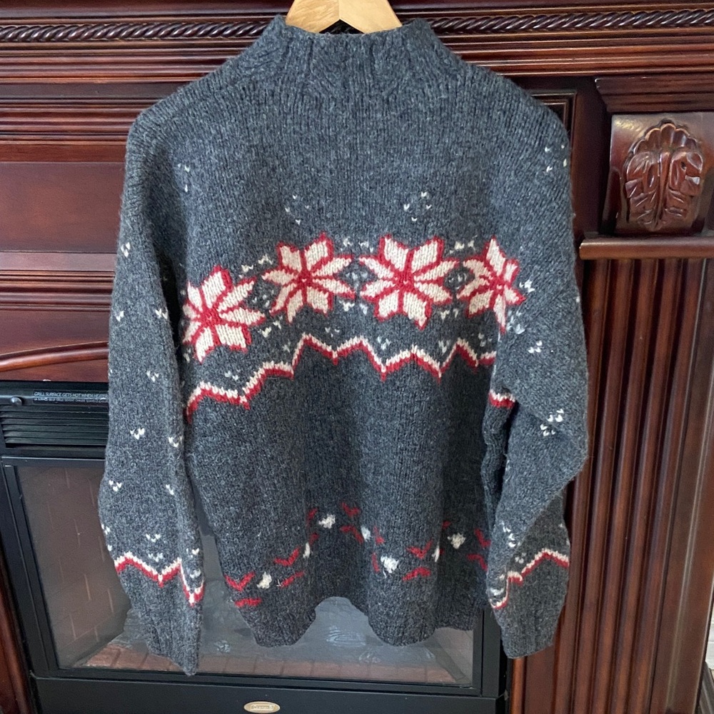 Gray Nordic Pattern Women’s 100% Wool Knit Sweater - Picture 2 of 9